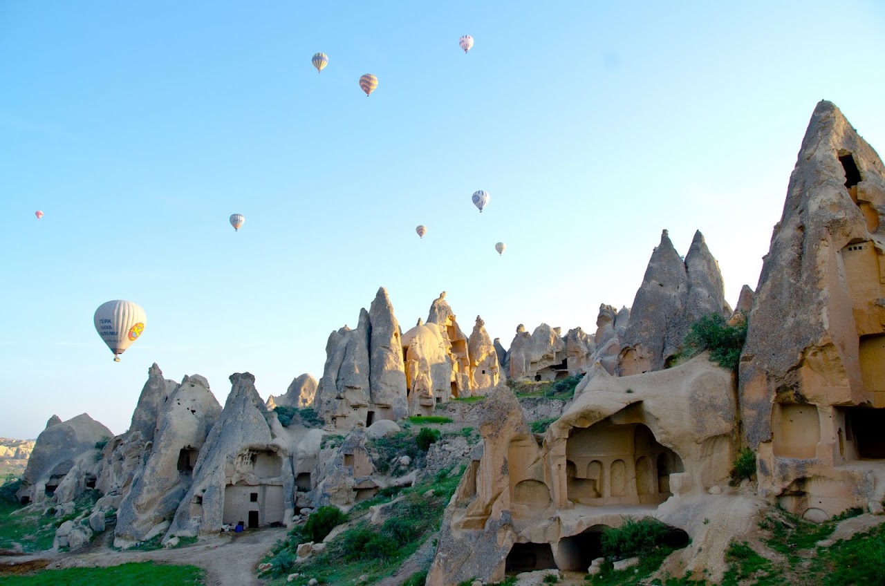 If you want to completely enjoy your tour capadocia desde estambul then you should definitely use the help of ViajarTurquia. You should always make sure that you get an upfront price on every service. This way you can enjoy your trip without any worries aboutthe budget as you can get affordable services.