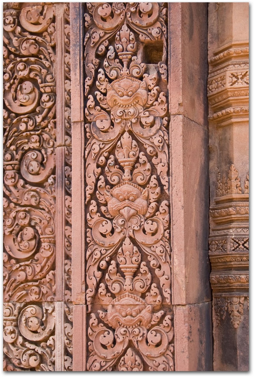 Pillars at Banteay Srei