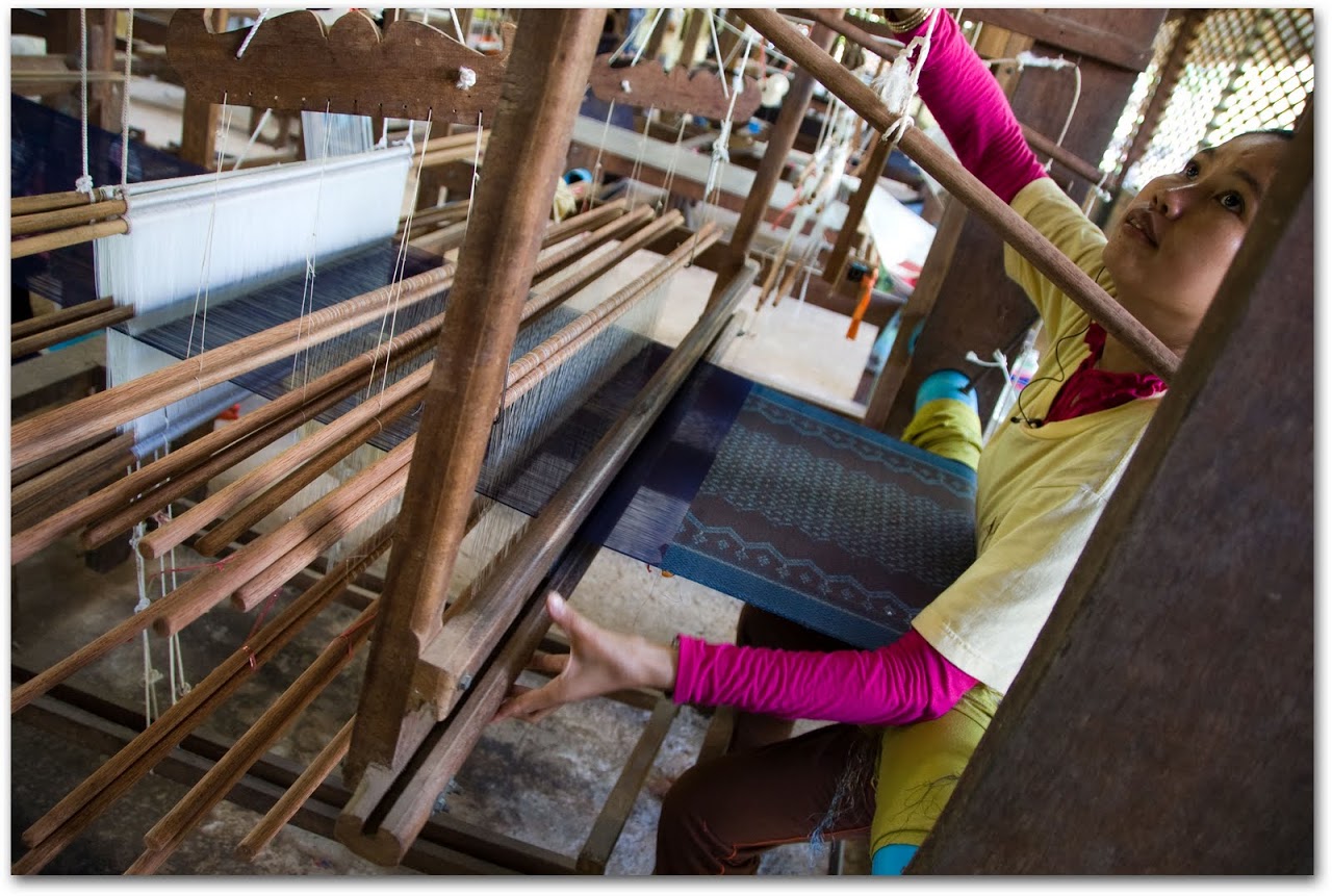 Weaving silk into a loom